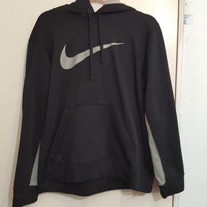 Black Nike thermafit hoodie